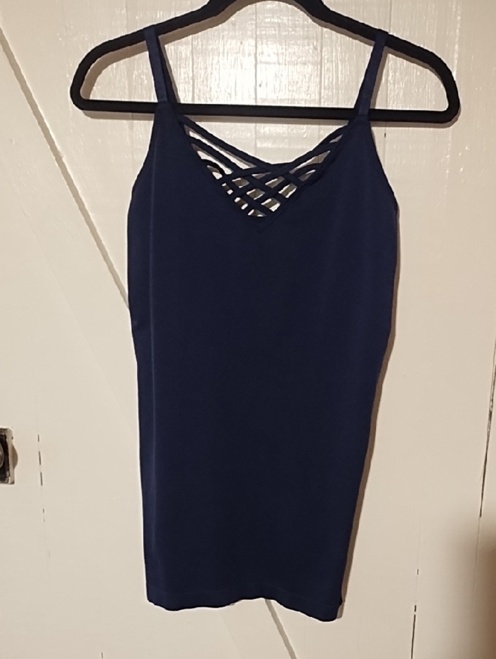 Zenana Like New Sm/Medium. Navy Lattice-Front Top.